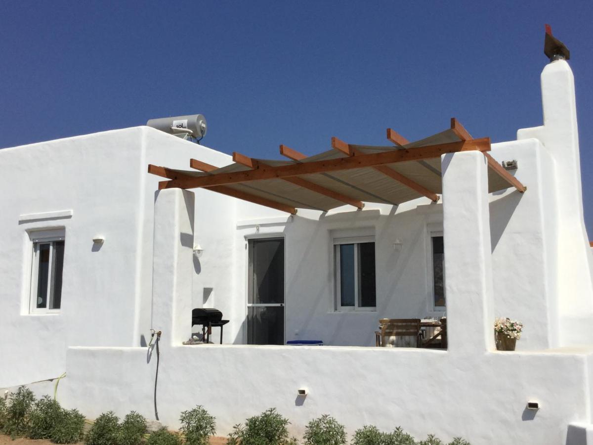 Sea Breeze Villa ลาคาเนีย ภายนอก รูปภาพ