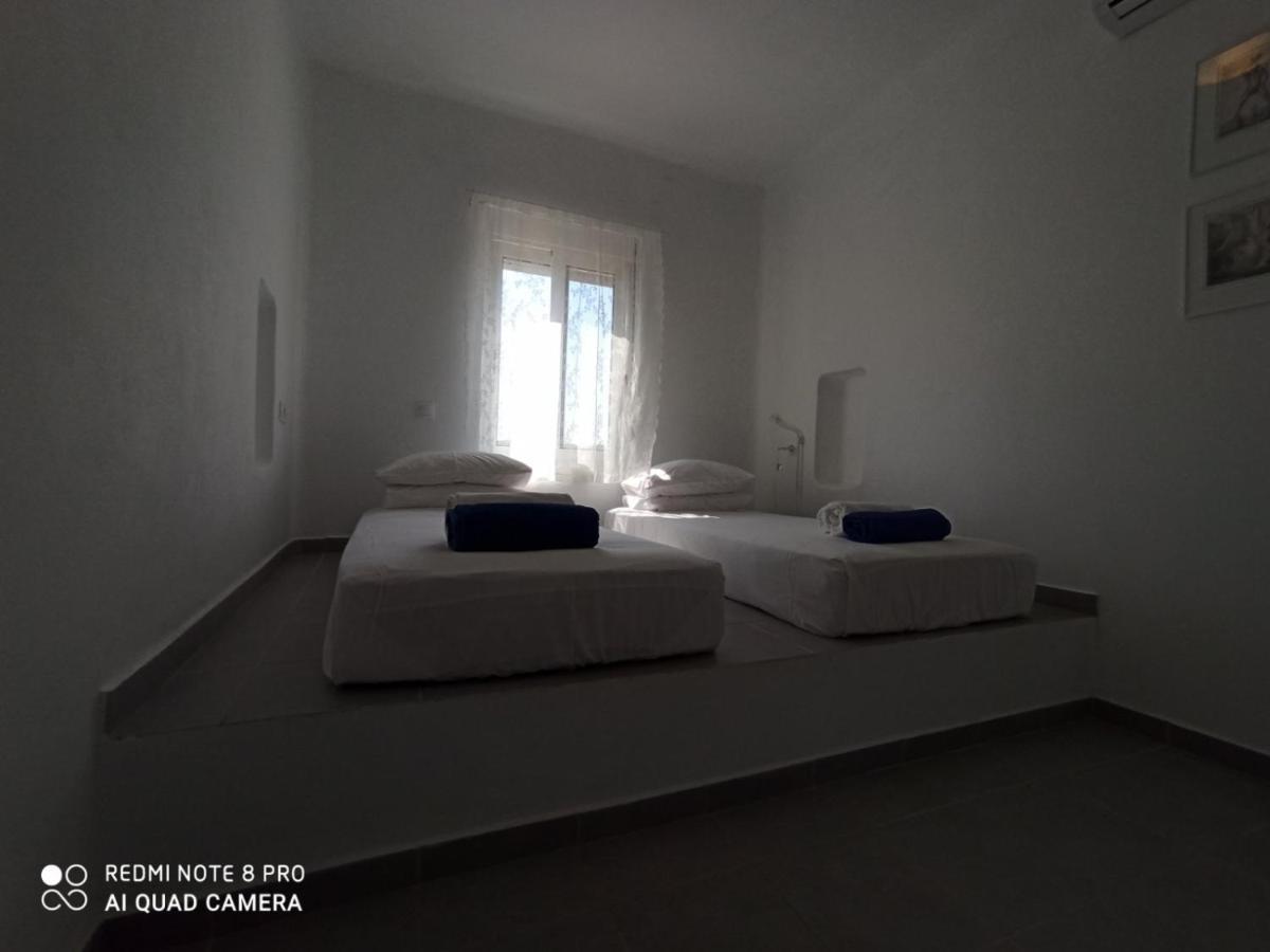 Sea Breeze Villa ลาคาเนีย ภายนอก รูปภาพ