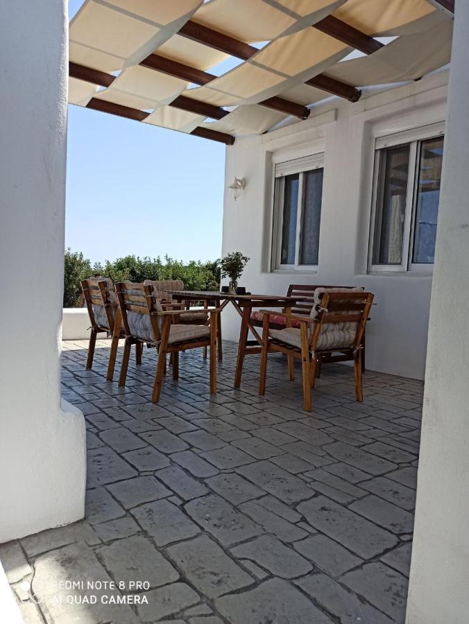 Sea Breeze Villa ลาคาเนีย ภายนอก รูปภาพ